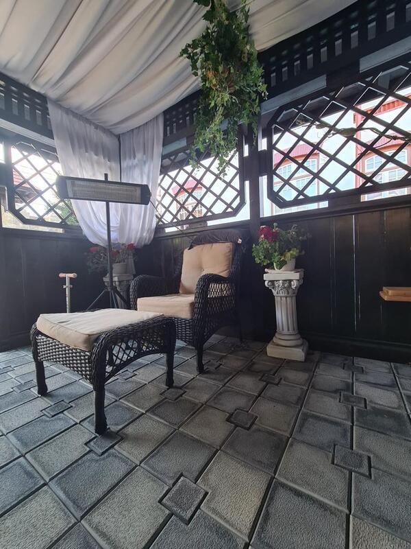 d9d595f0-7ab5-4301-9b33-edfe4794f25b